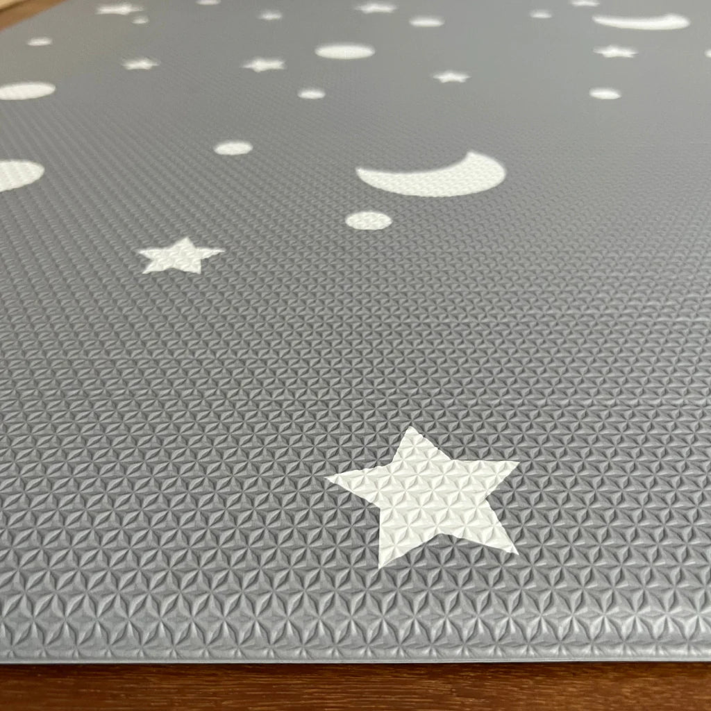 Alfombra de Juego Gray w/ White Sky