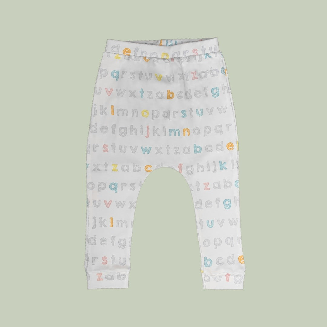 Los mejores pantalones básicos para tu bebé los encuentras en mellow the baby brand