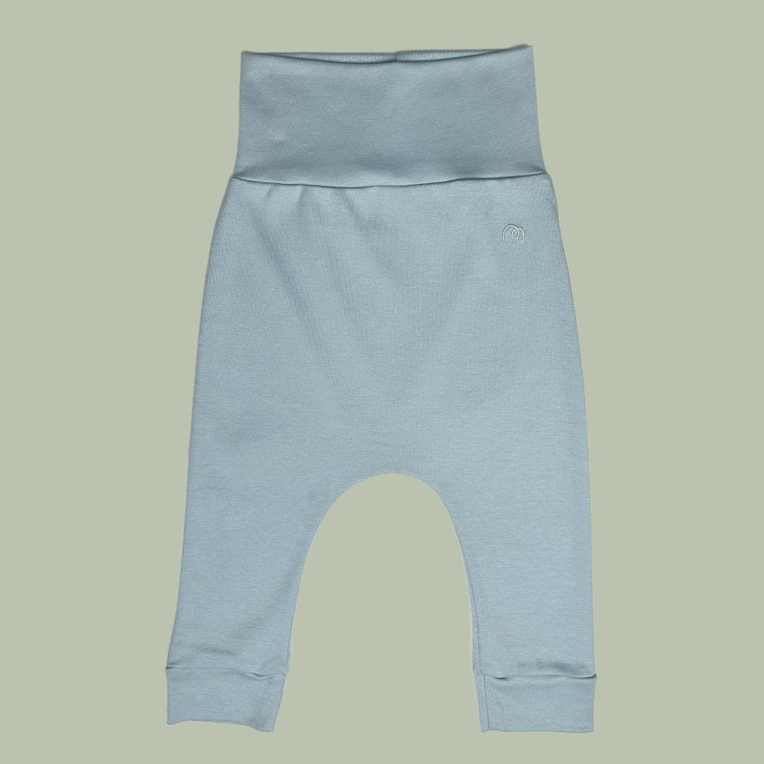 Pantalón original pretina ancha anti-cólicos sin pie azul acero